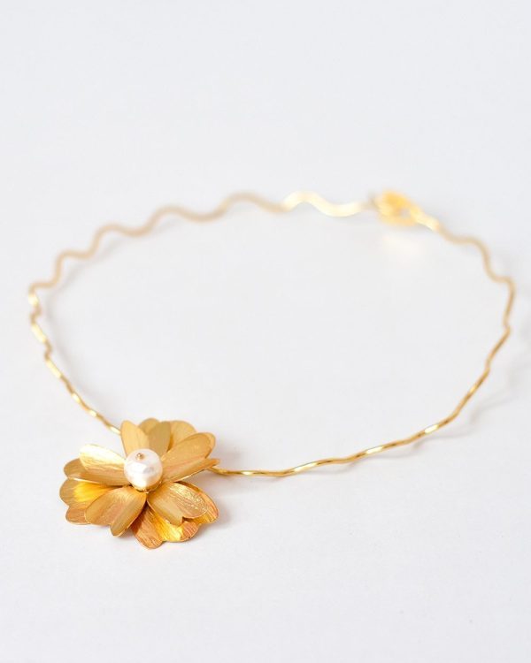 Bellafior Choker - Image 3