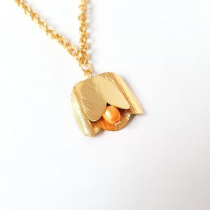 Goddess Juno Necklace Mini