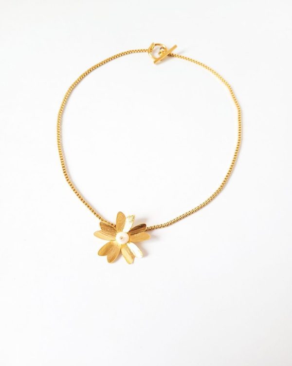 Sweet Petals Necklace - Midi - Image 2