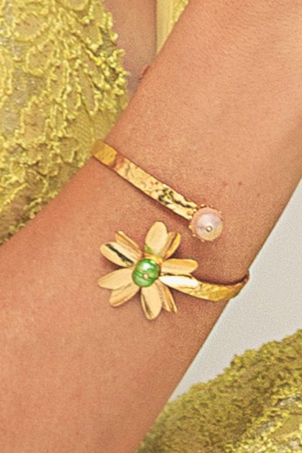 Blooms Mini Bracelet - Image 9